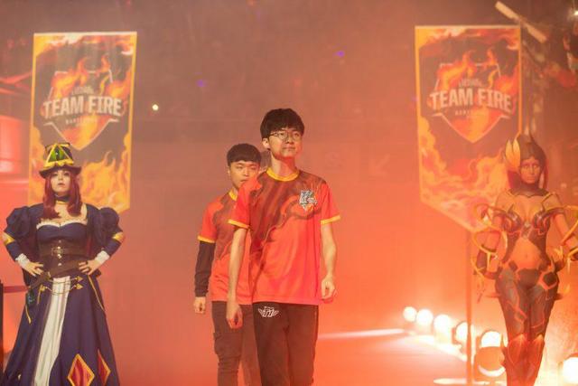 费尔梅伦的 费尔梅伦的