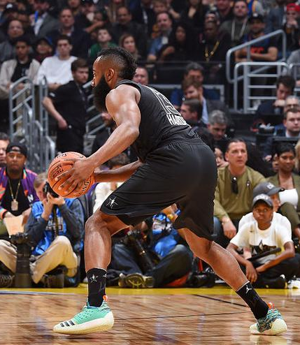 知情人士透 知情人士透