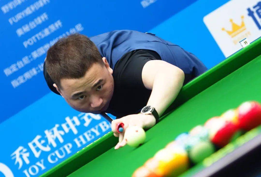 瞬息万变的 瞬息万变的