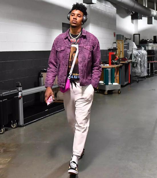 他为阵容创 他为阵容创